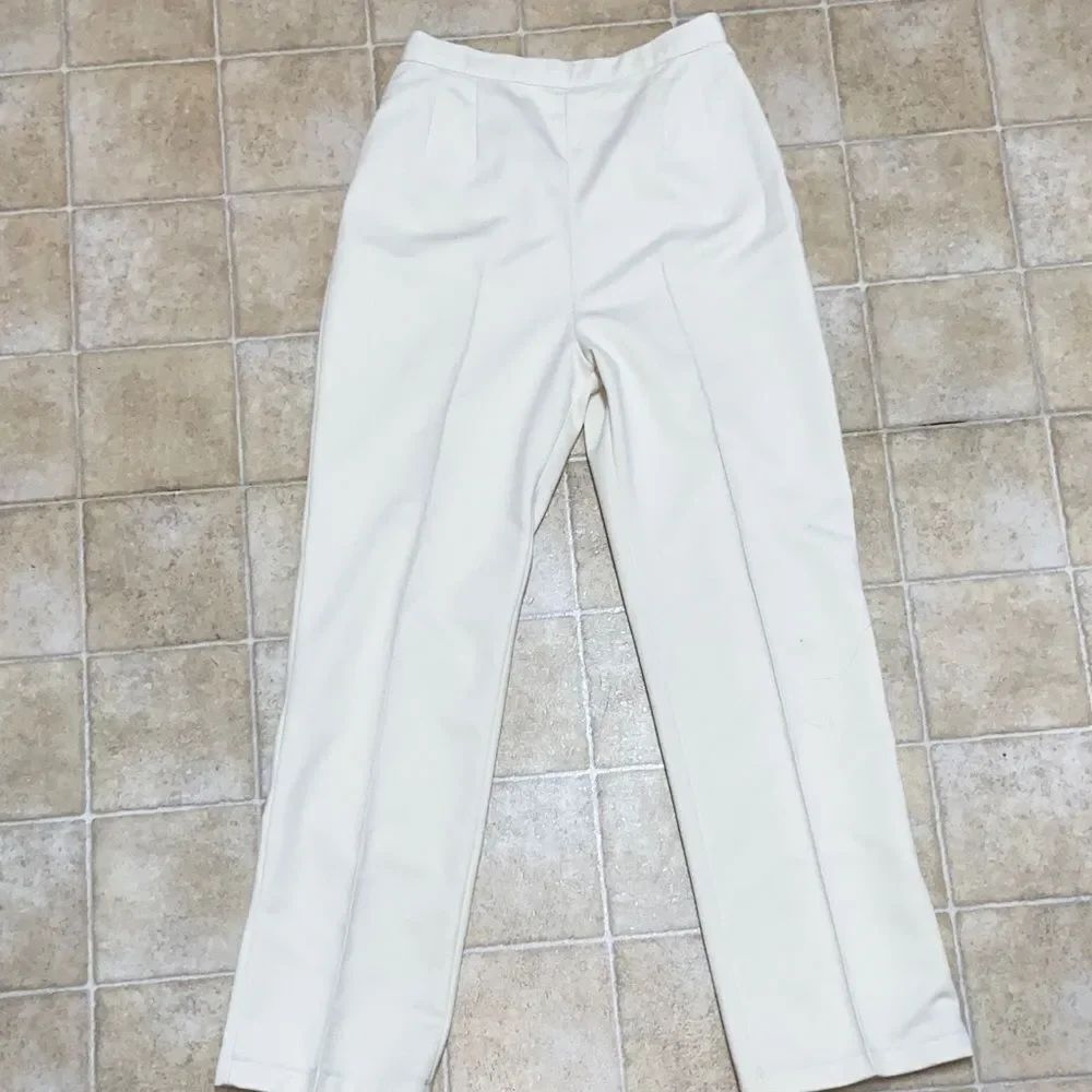 Women's Cream Straight-Leg Tailored Pants Handmade No Tag Size Aproxímate SM